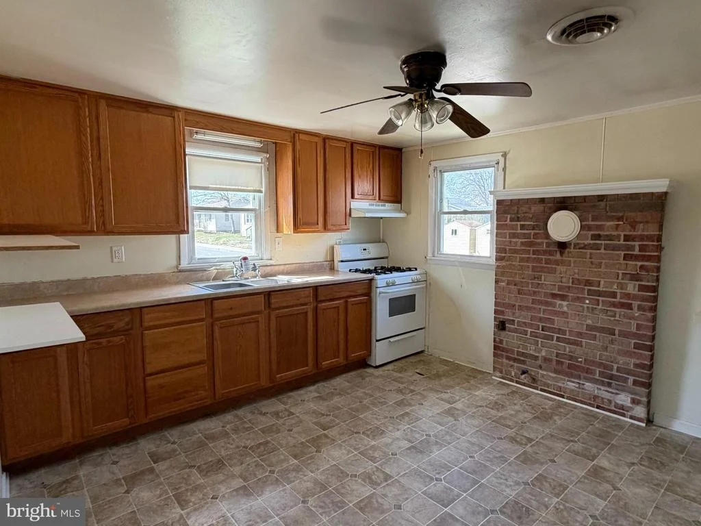 Photo of 101 HILLSIDE AVENUE