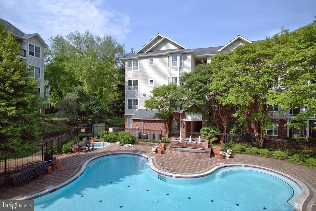 Photo of Unit 7215 at 1570 SPRING GATE DRIVE