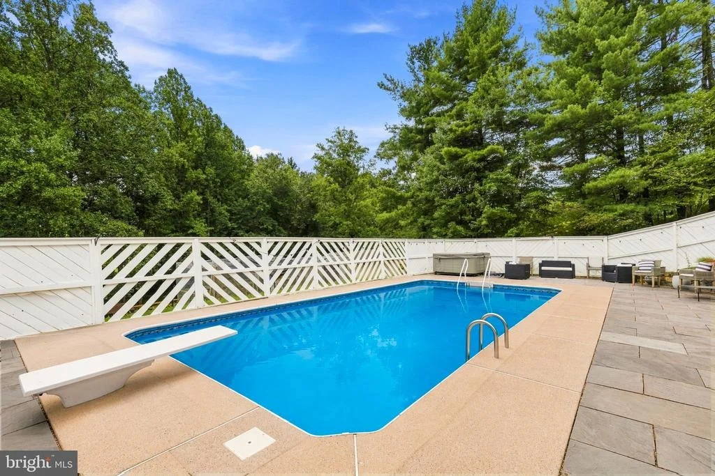 Photo of 26135 VIEWLAND DRIVE