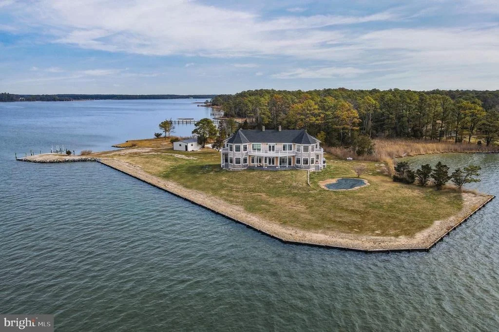 Photo of 1301 BROADVIEW DRIVE