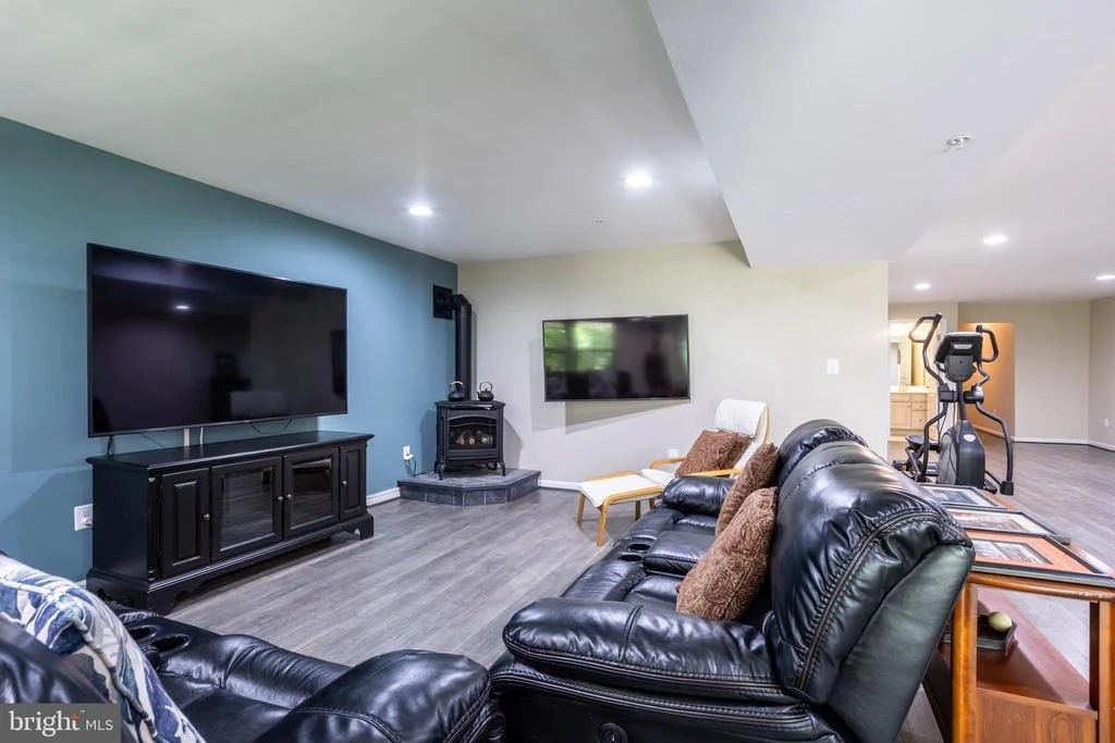 Photo of 6486 PARK FOREST CIRCLE