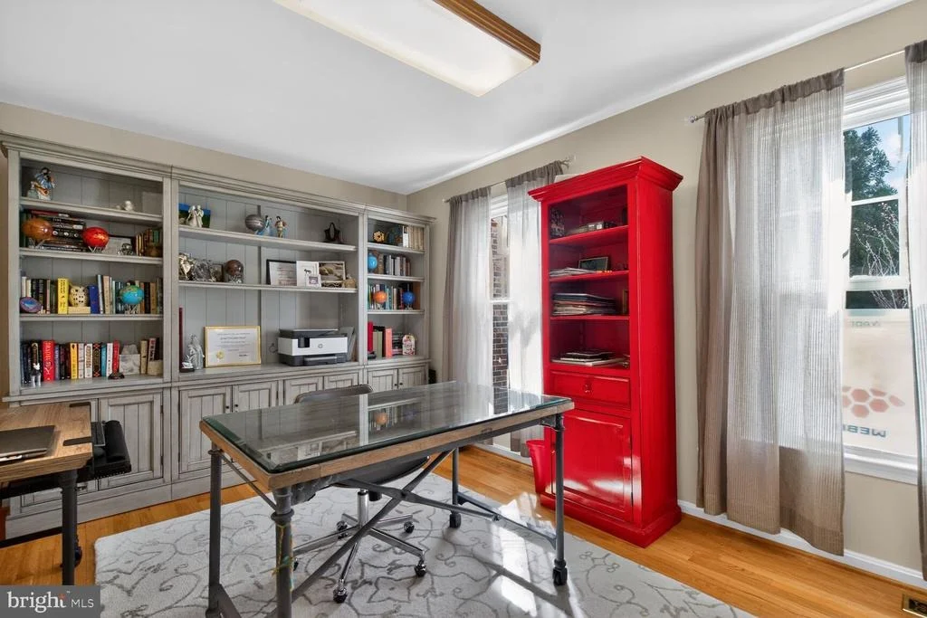 Photo of 2036 MAYFLOWER DRIVE