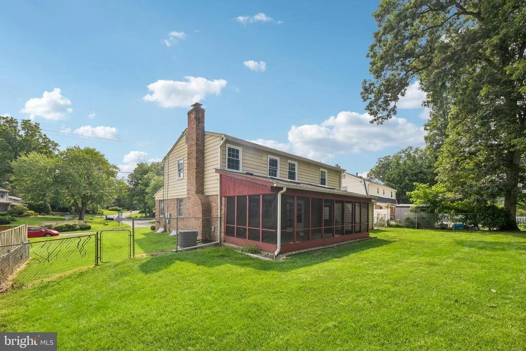 Photo of 8839 TUCKERMAN LANE