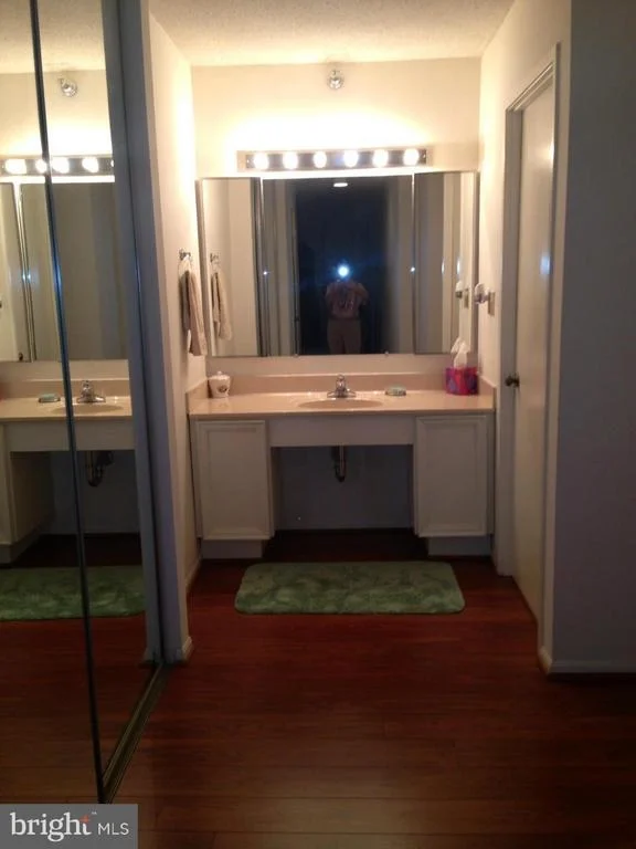 Photo of Unit 3318 at 15115 INTERLACHEN DRIVE