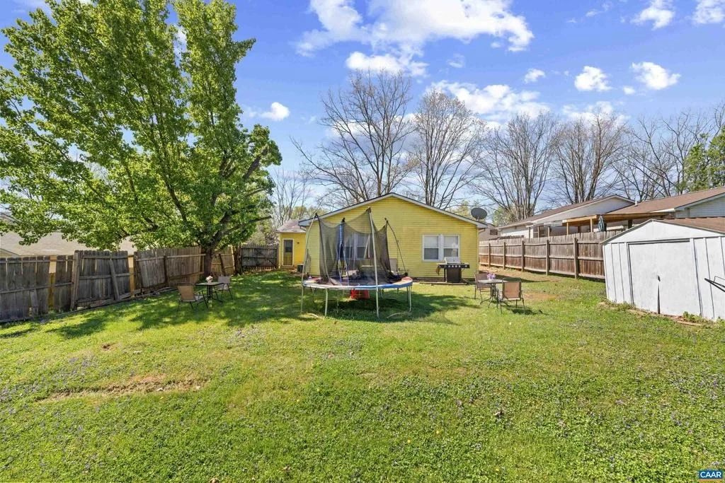 Photo of 215 DICE ST