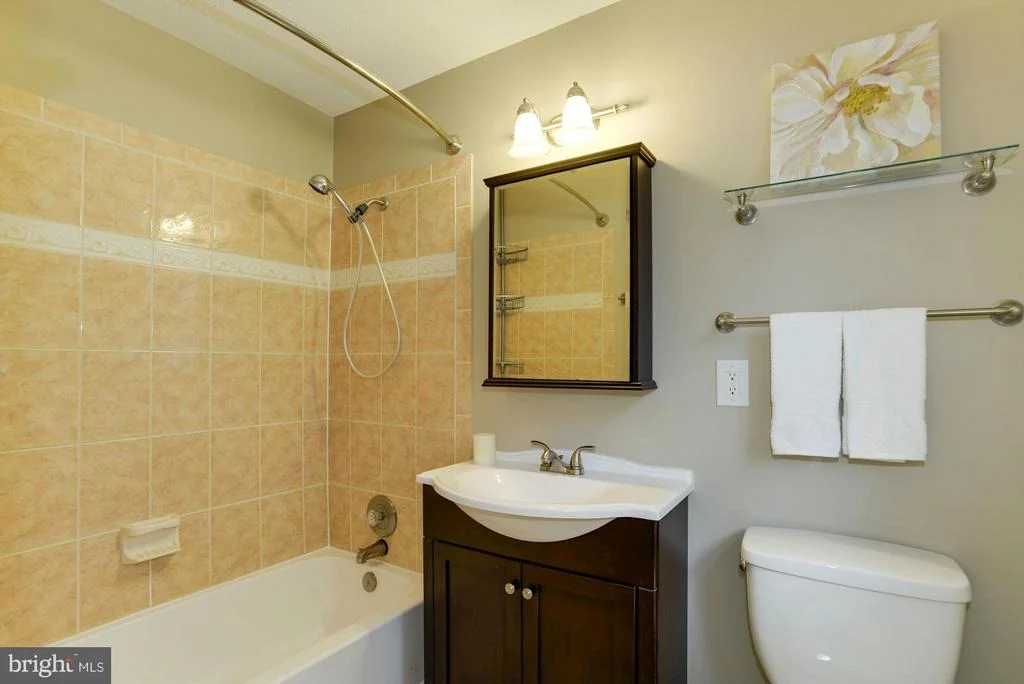Photo of 4330 FALLSTONE PLACE