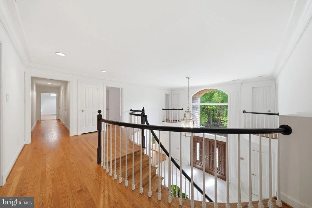 Photo of 9801 BENTCROSS DRIVE