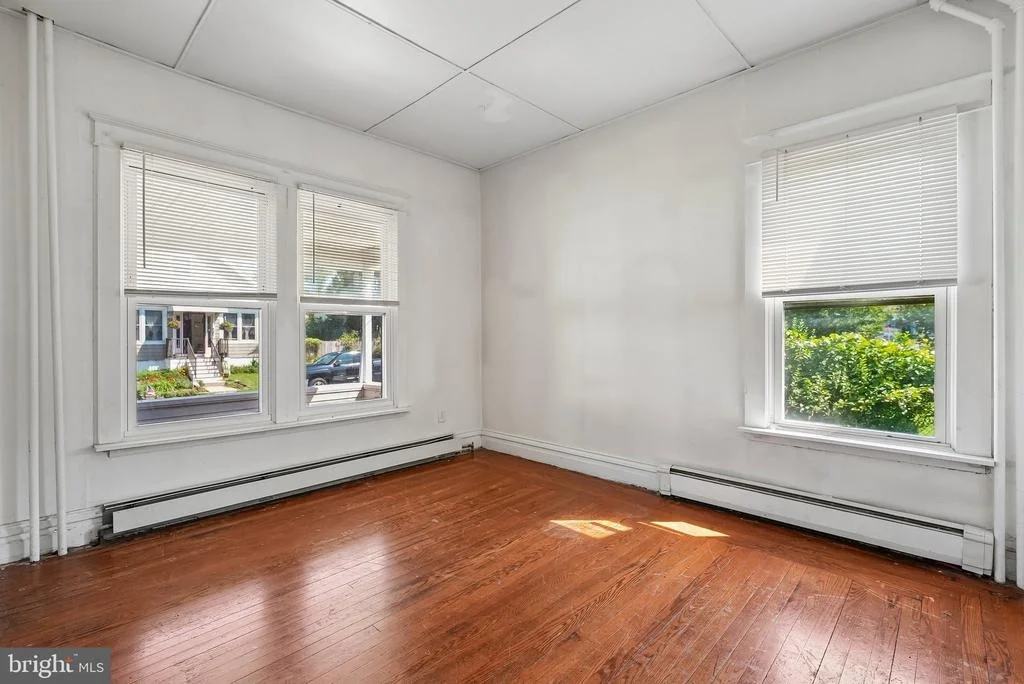 Photo of 11 MAIN BLVD