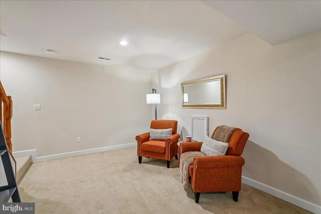 Photo of 6322 HALSEY ROAD