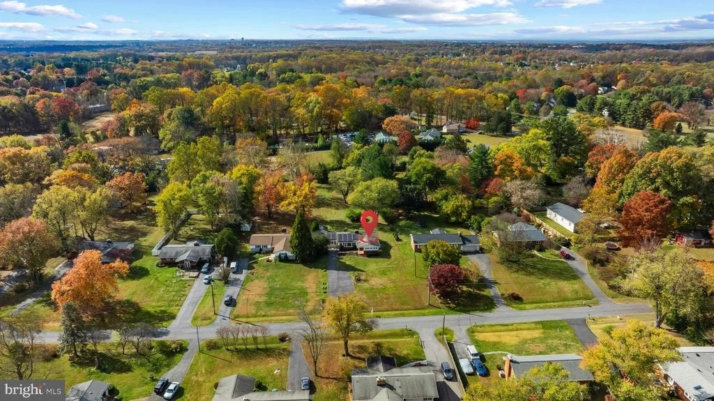 Photo of 19724 MEREDITH DRIVE