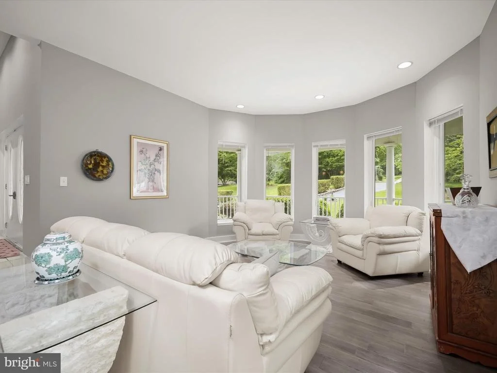 Photo of 1199 ASQUITHPINES PLACE