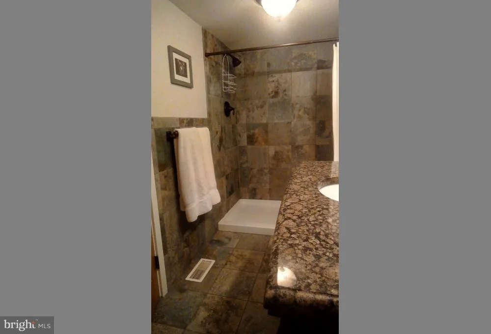 Photo of 8181 SIMPSON FARM ROAD