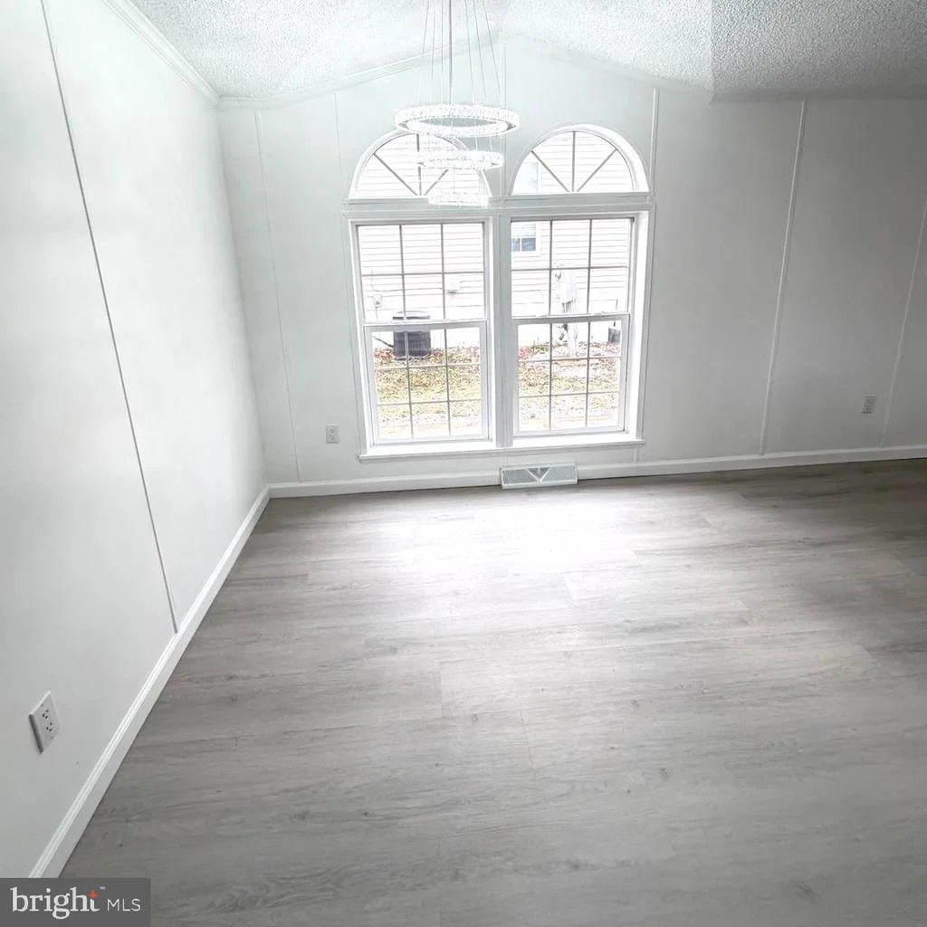 Photo of 4048 ABINGIN DRIVE
