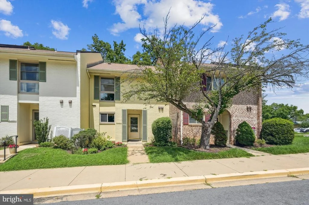 Photo of Unit 79E at 3492 GLENEAGLES DRIVE