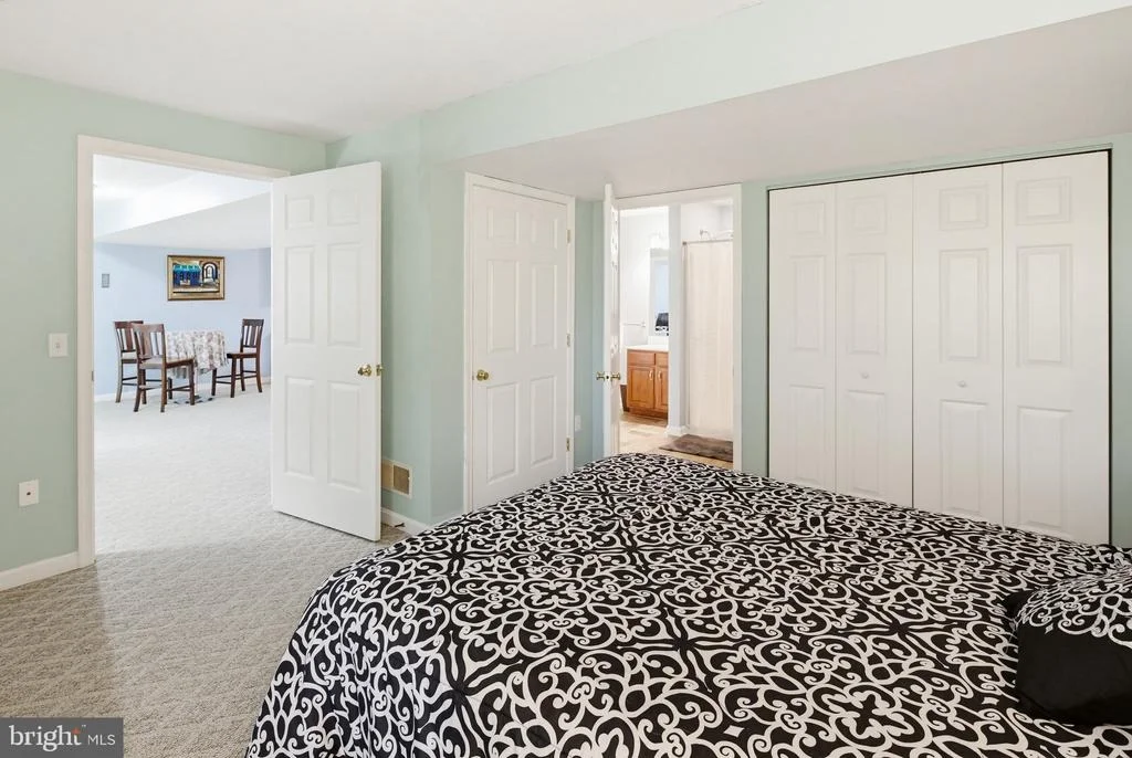 Photo of 1804 HARROWSMITH COURT