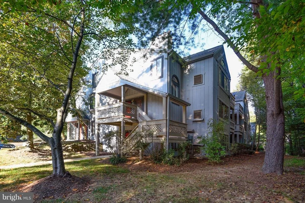 Photo of Unit 17 at 17 WINDBROOKE CIRCLE