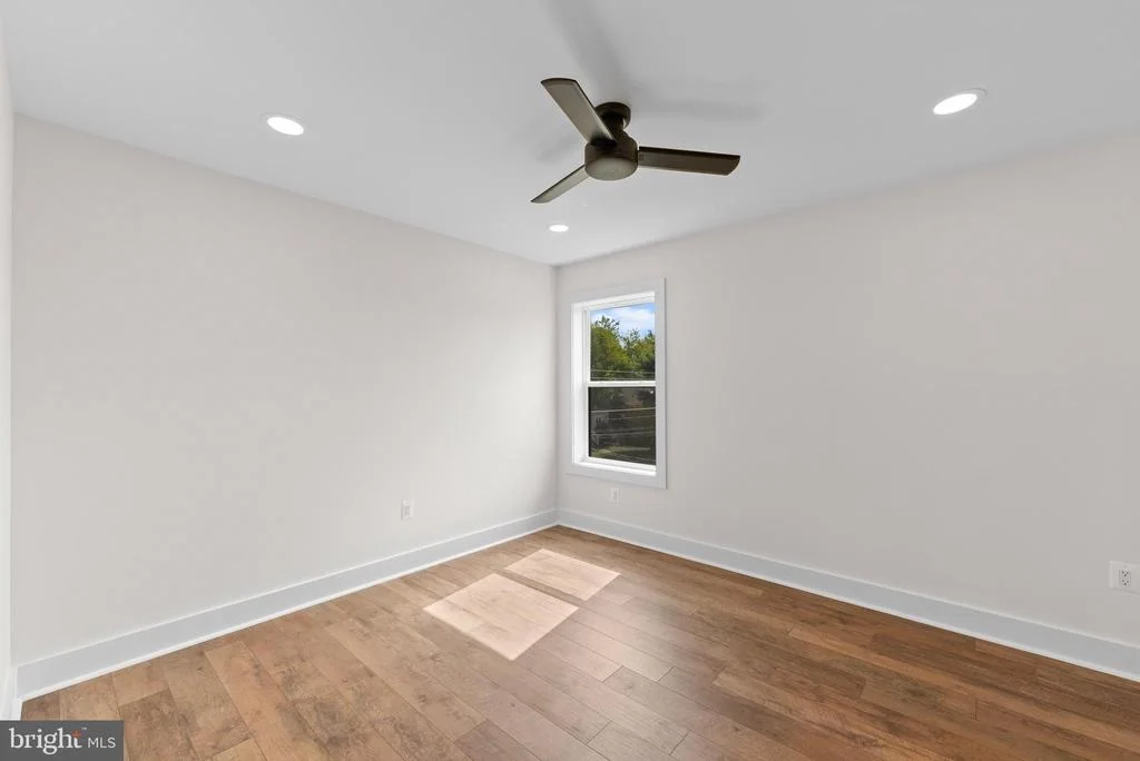 Photo of 258 N BARTON STREET