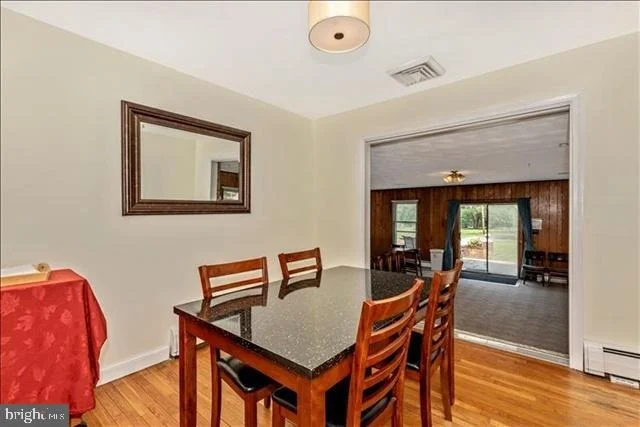 Photo of 4115 MUNCASTER MILL