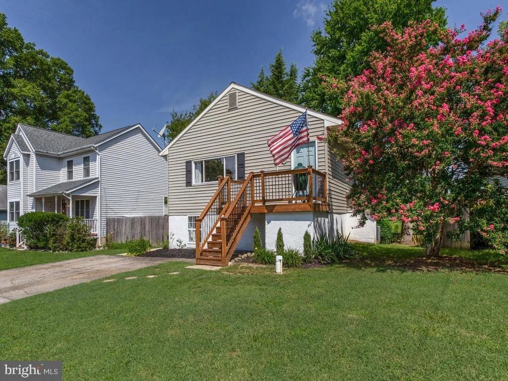 Photo of 132 OAKWOOD ROAD