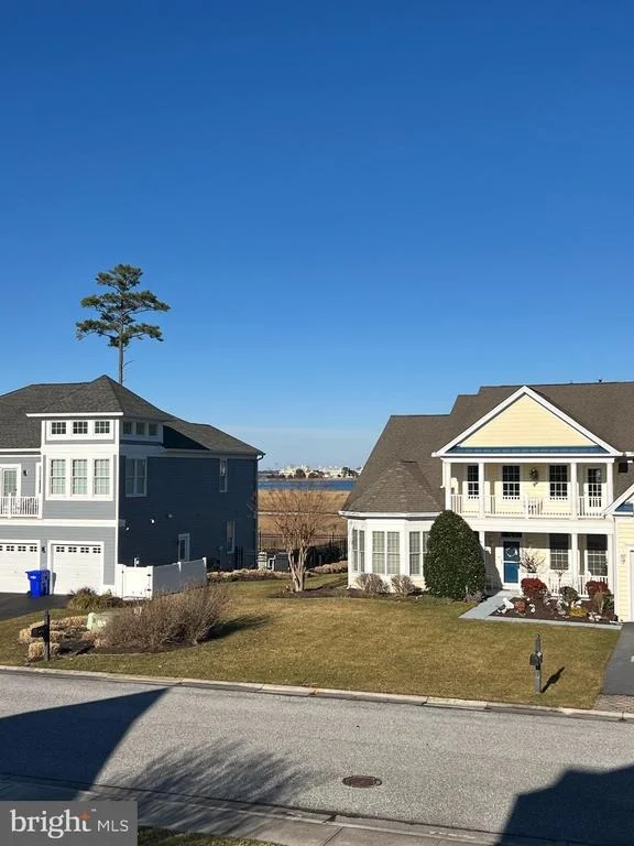 Photo of 37486 SEASIDE DRIVE