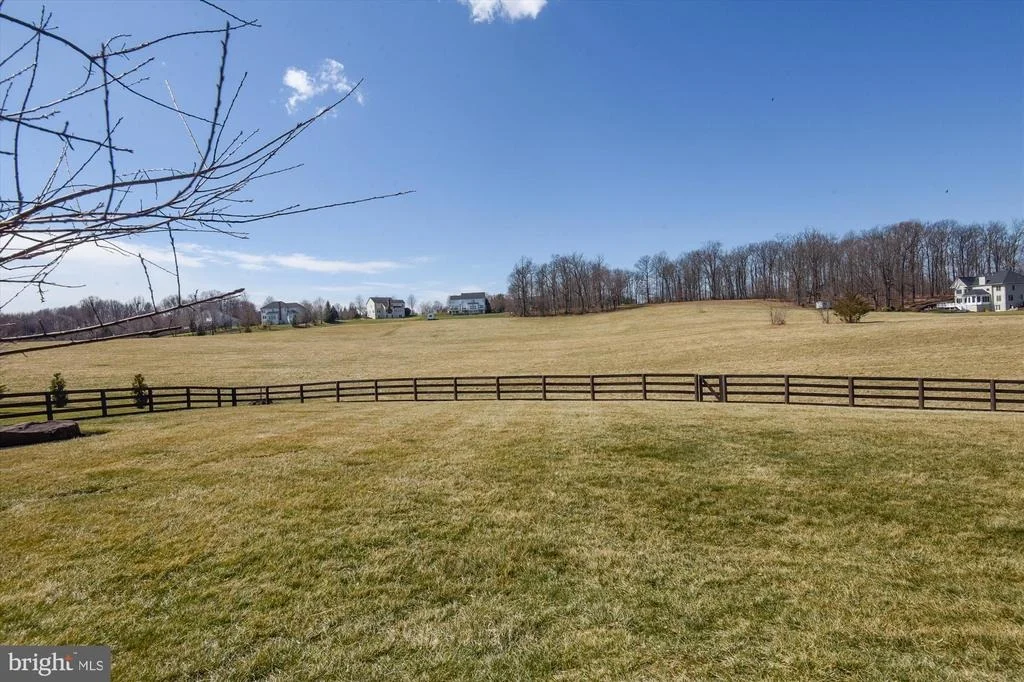 Photo of 24241 KNOLLBROOK PLACE