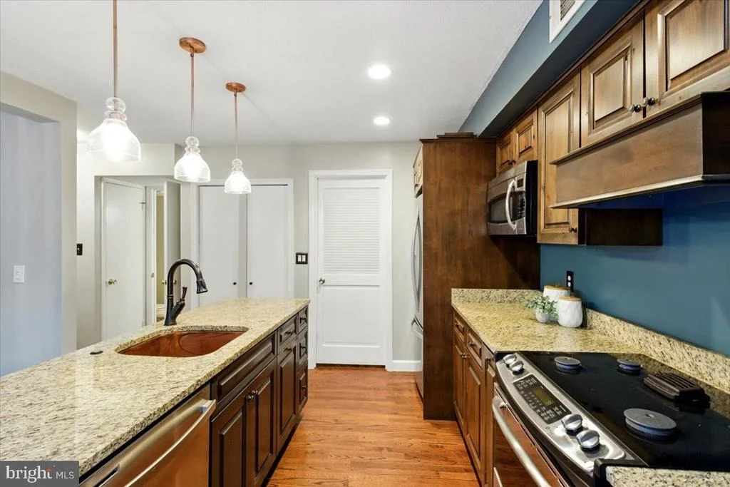 Photo of 123 EVERGREEN STREET