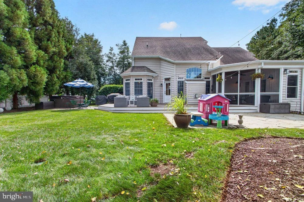 Photo of 103 CAMBRIDGE WAY