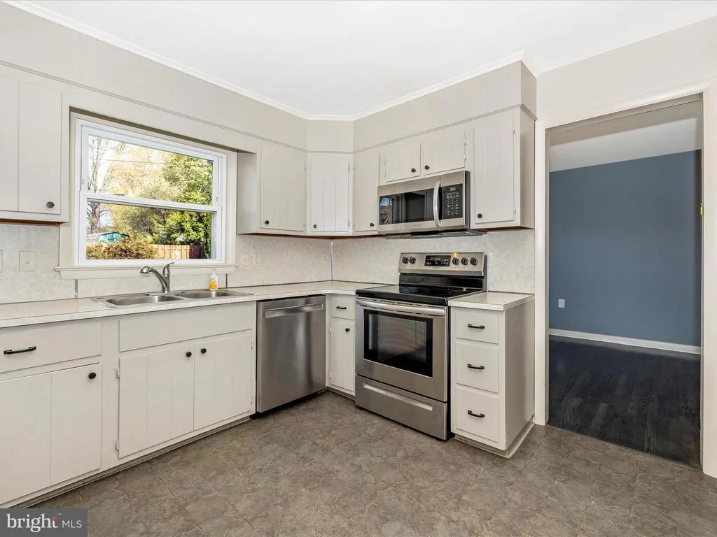 Photo of 234 WYNGATE DRIVE