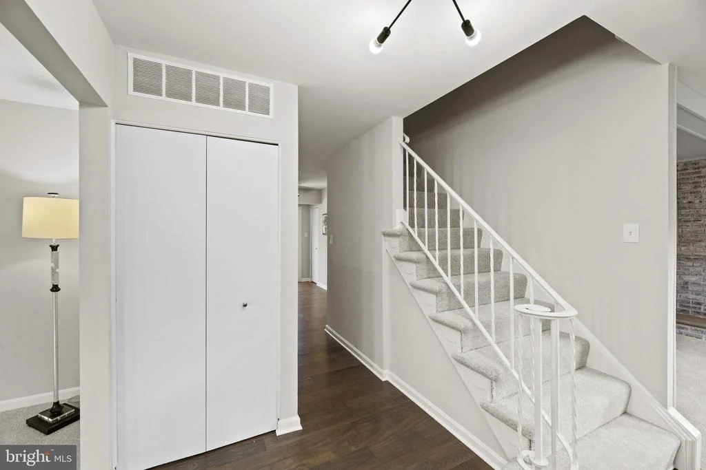 Photo of 312 STONEGATE DRIVE
