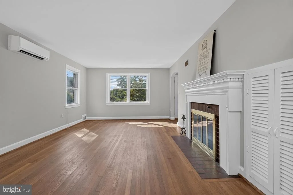 Photo of 9802 FOREST GROVE DRIVE