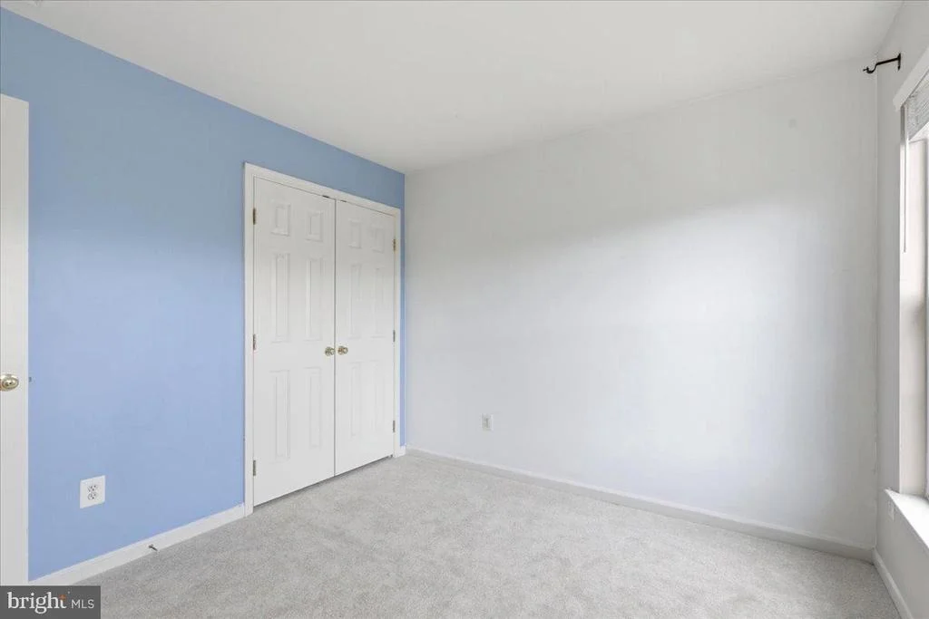 Photo of 17037 LOFTRIDGE LANE