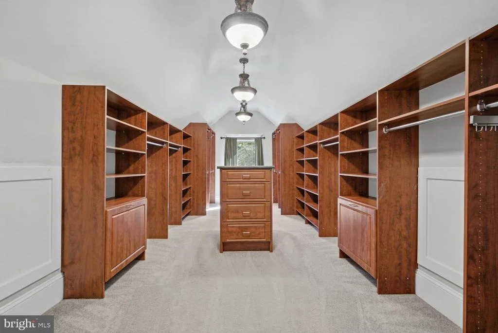 Photo of 9404 FOREST HAVEN DRIVE