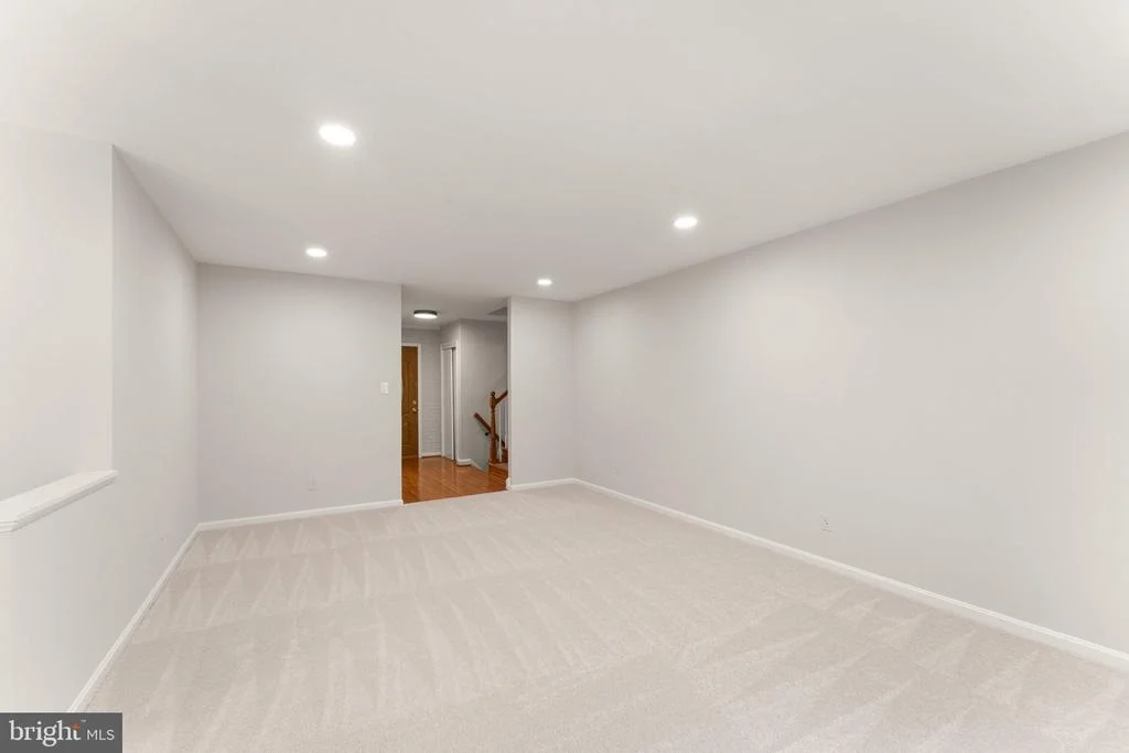 Photo of 12201 QUORN LANE