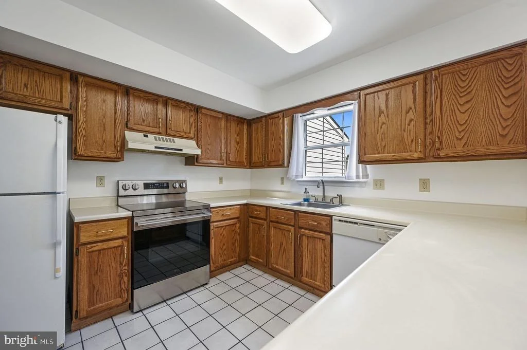 Photo of 47 GRISTMILL DRIVE