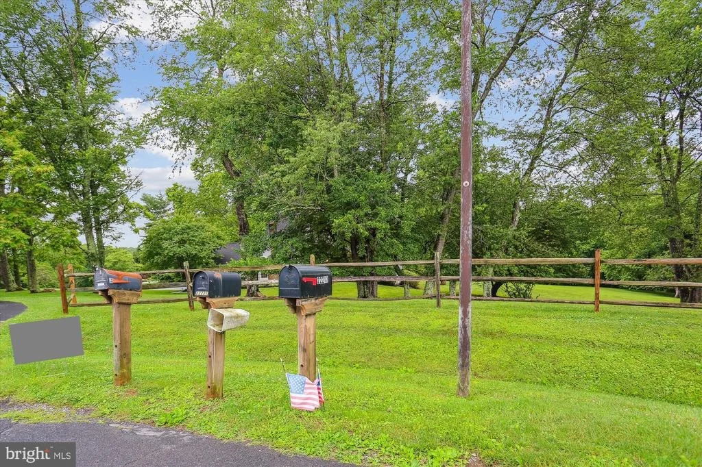 Photo of 22217 CREEKVIEW DRIVE