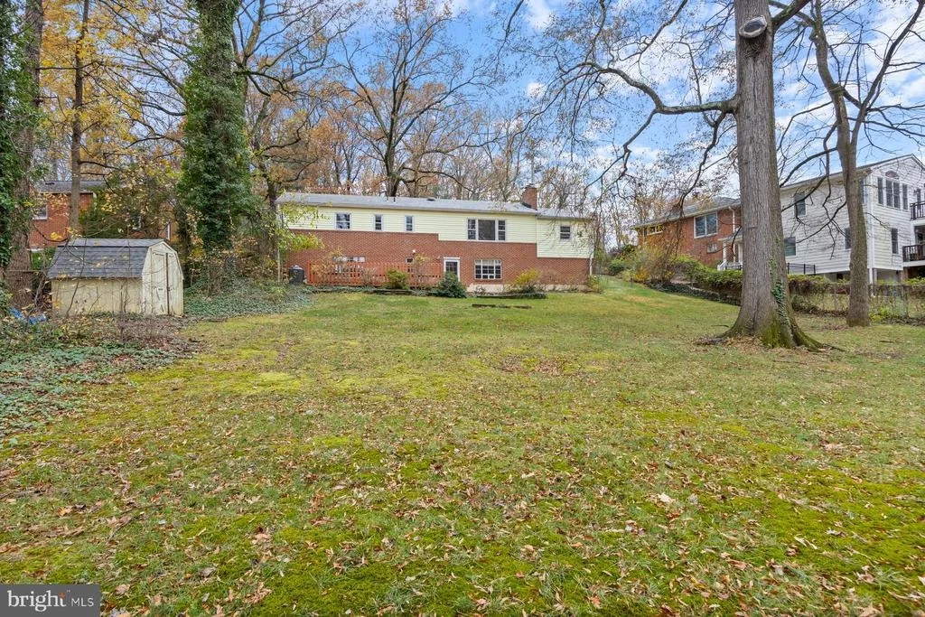 Photo of 26 LAKESIDE DRIVE