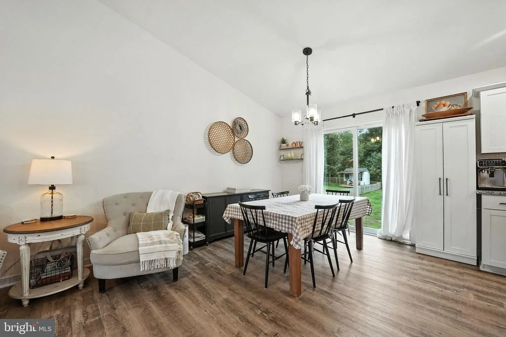 Photo of 16 CRESTVIEW DRIVE