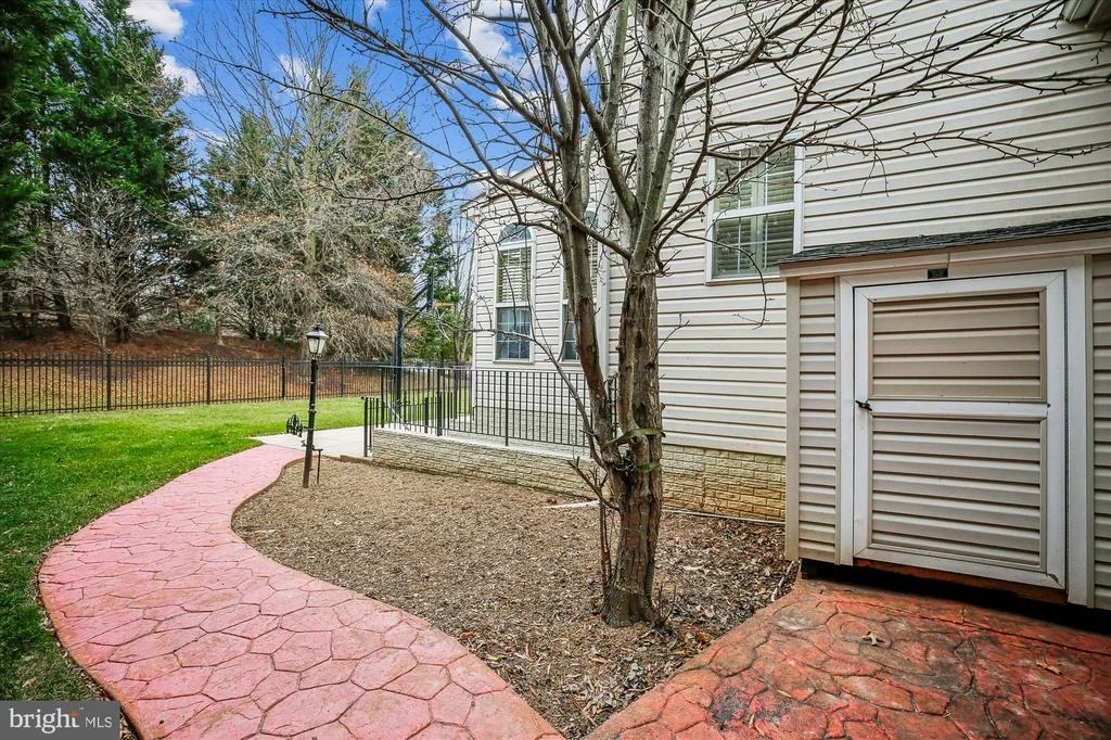Photo of 14212 SCHAEFFER ROAD