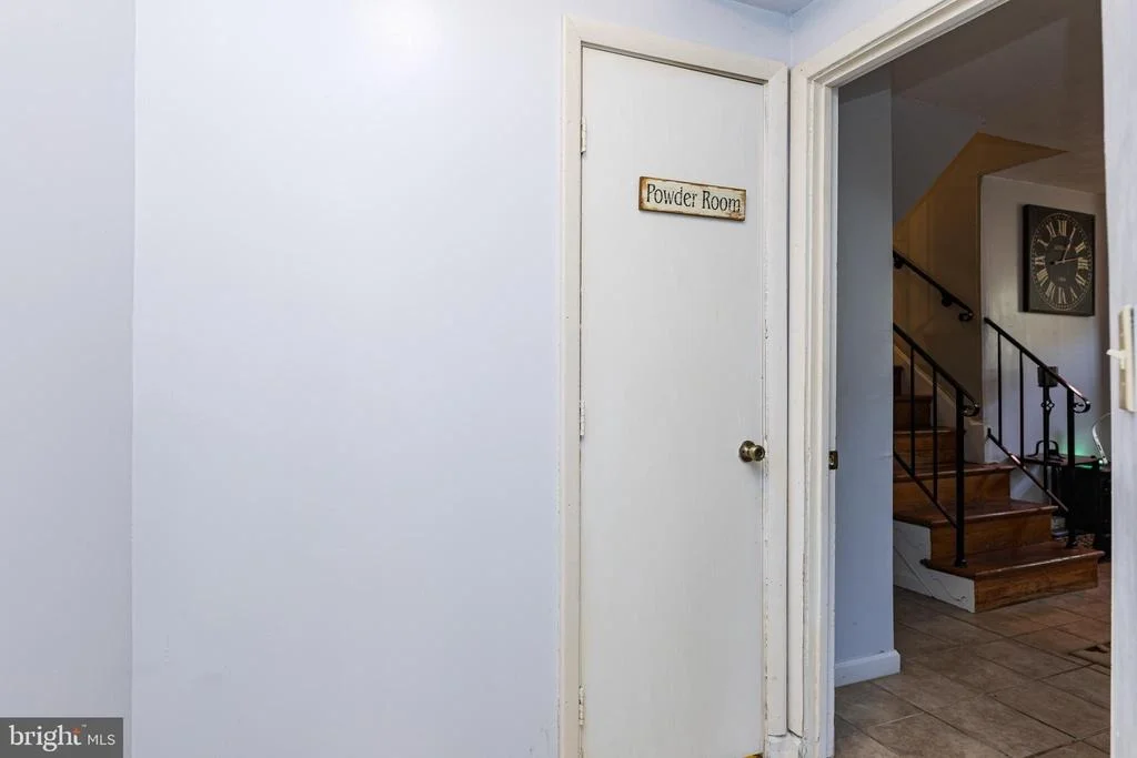 Photo of 6937 NASHVILLE ROAD
