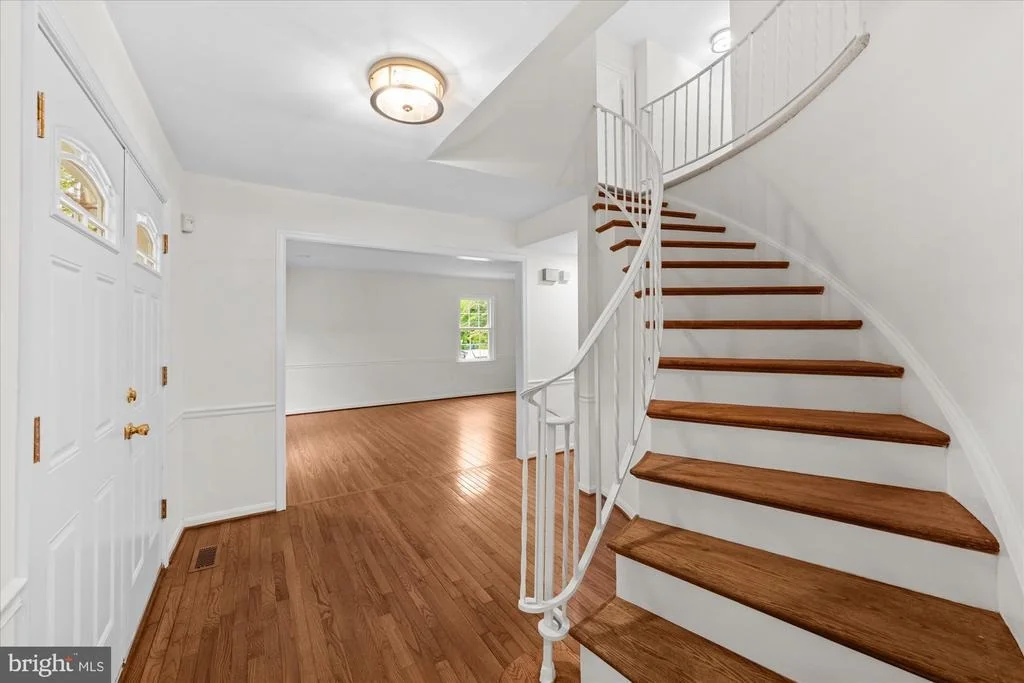 Photo of 8617 ETTA DRIVE
