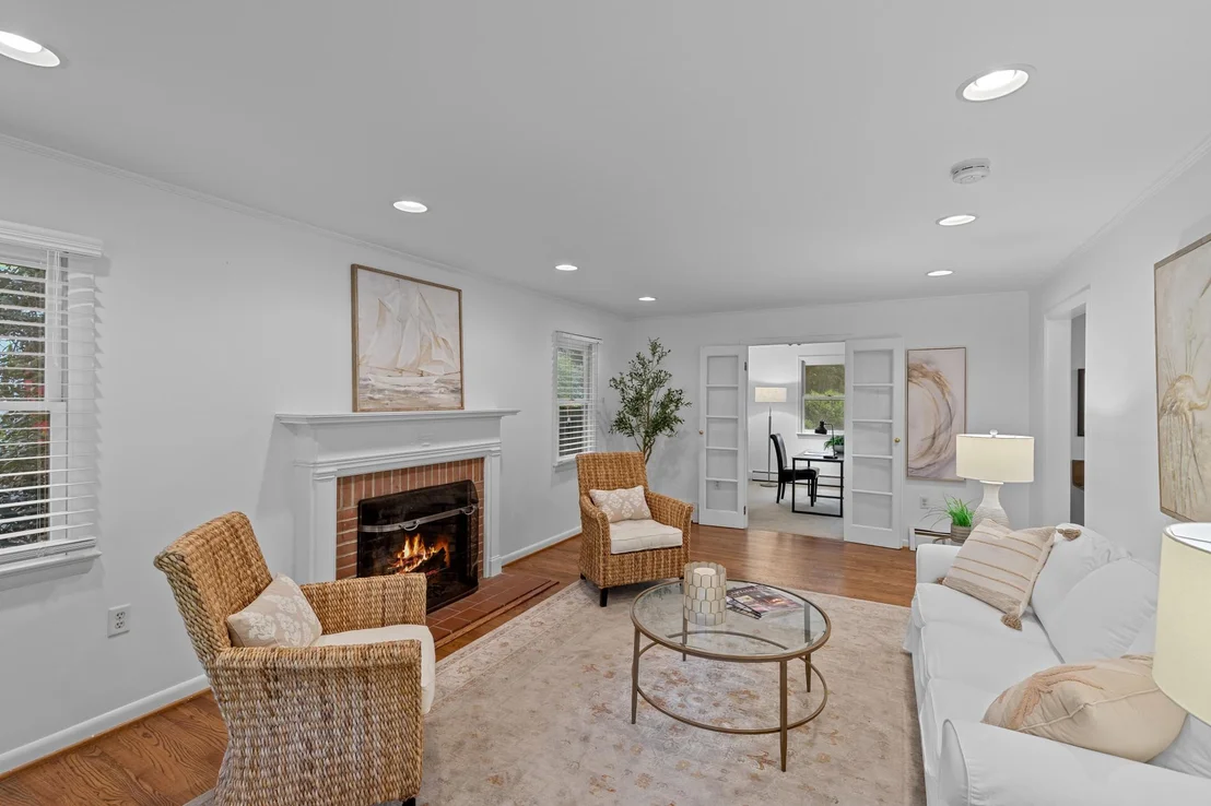 Photo of 2611 OGLETON ROAD