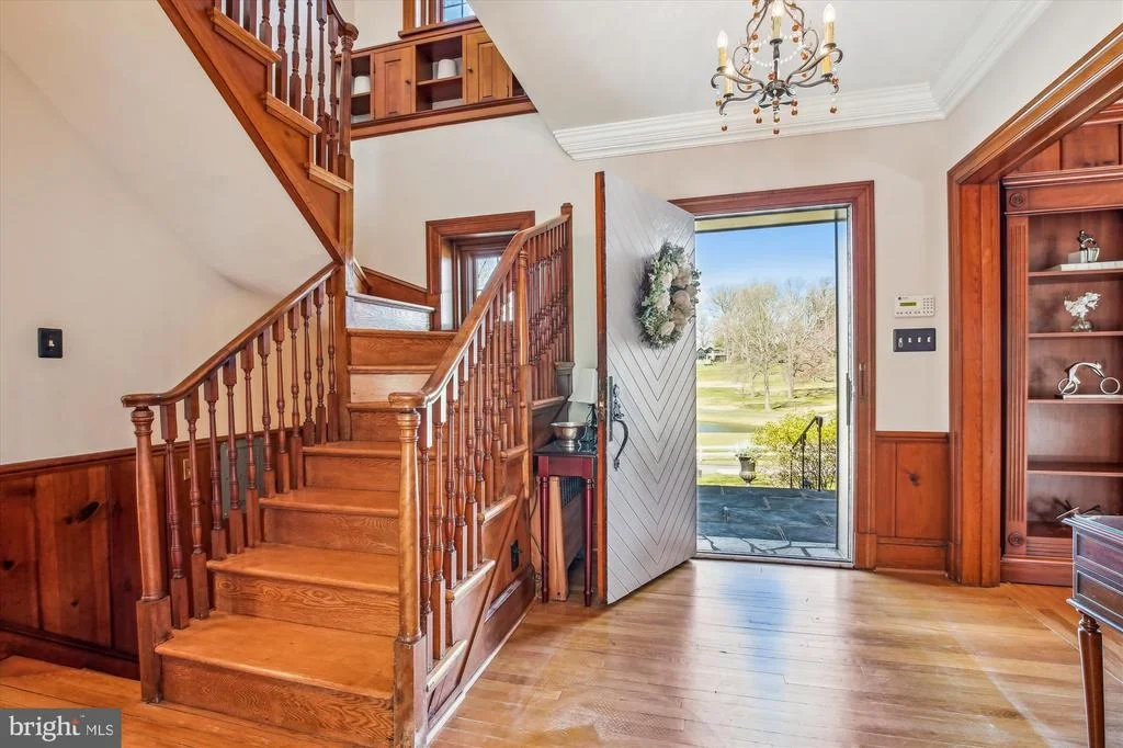 Photo of 4116 BEVERLY ROAD
