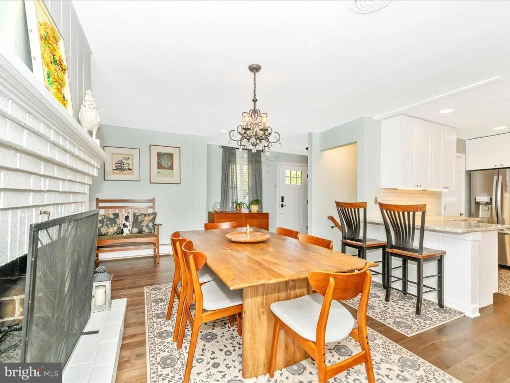 Photo of 903 MERCER PLACE