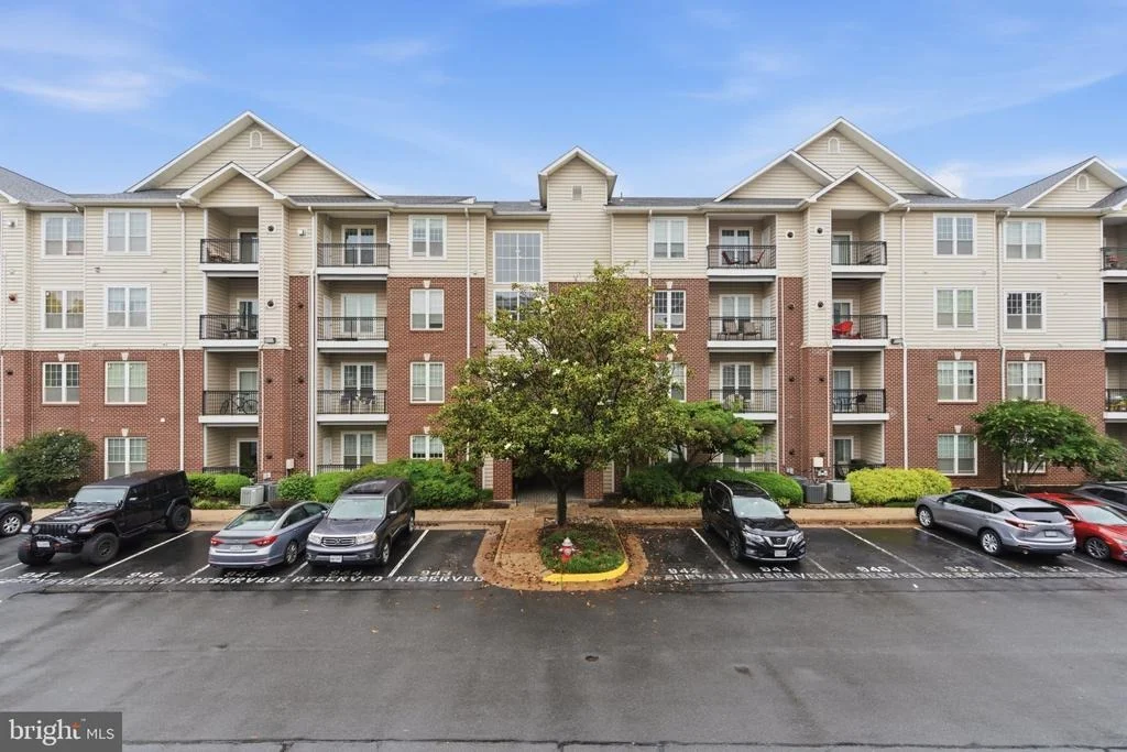 Photo of Unit 4303 at 1580 SPRING GATE DRIVE