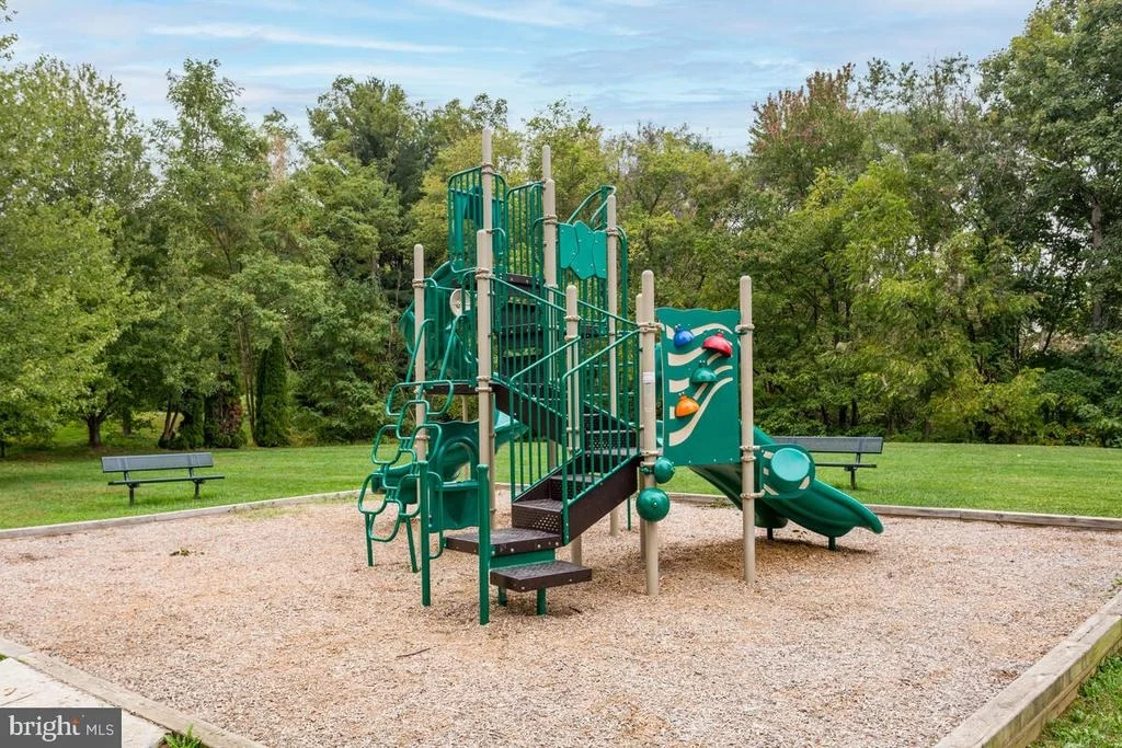 Photo of 4350 SYCAMORE DRIVE
