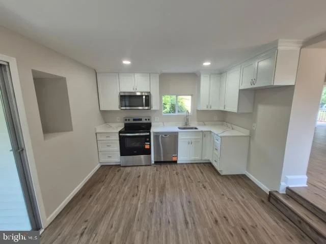 Photo of 4010 ARAGON AVENUE