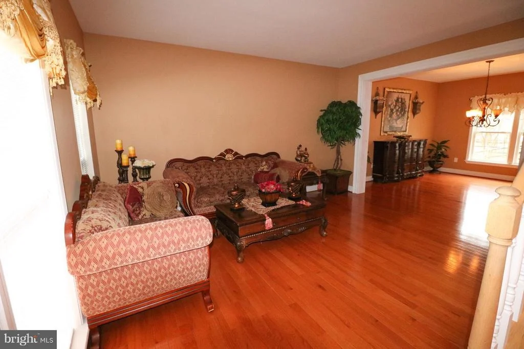 Photo of 1762 CASTLE ROCK ROAD