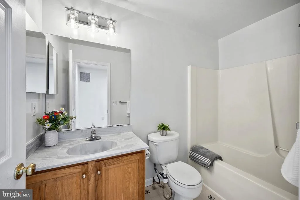 Photo of 1002 EASTBOURNE COURT