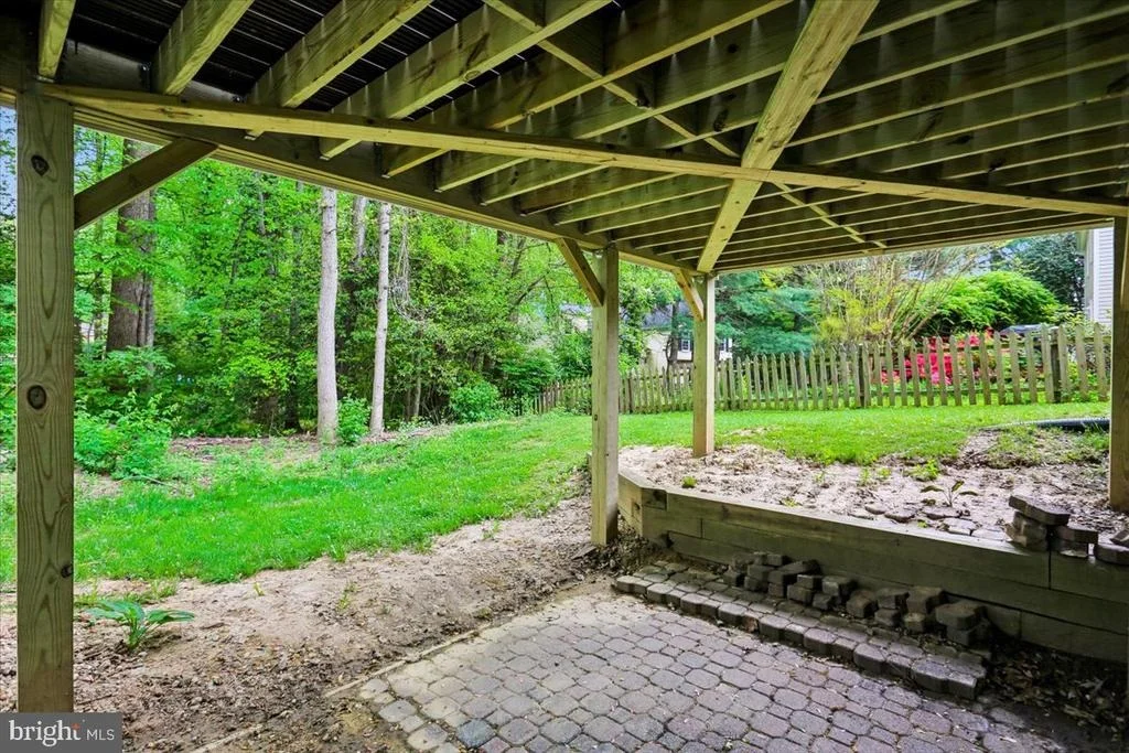 Photo of 2425 HIDDEN VALLEY LANE