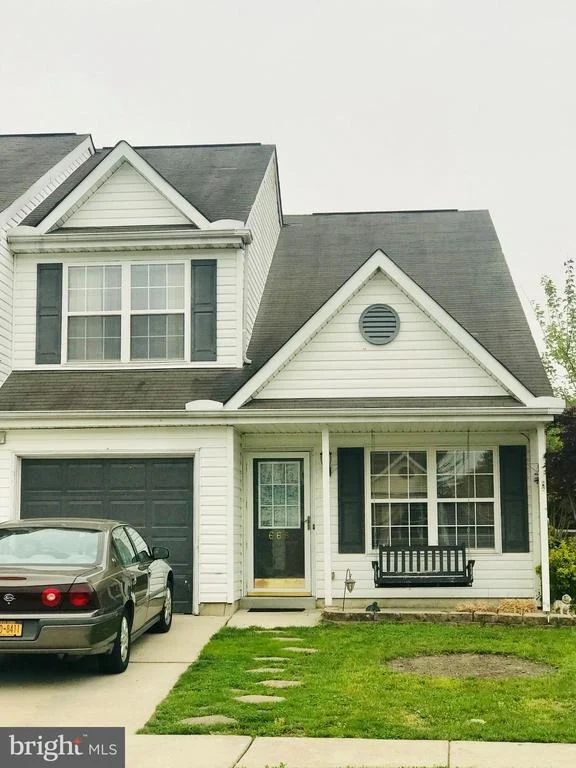 Photo of 668 WARREN DRIVE